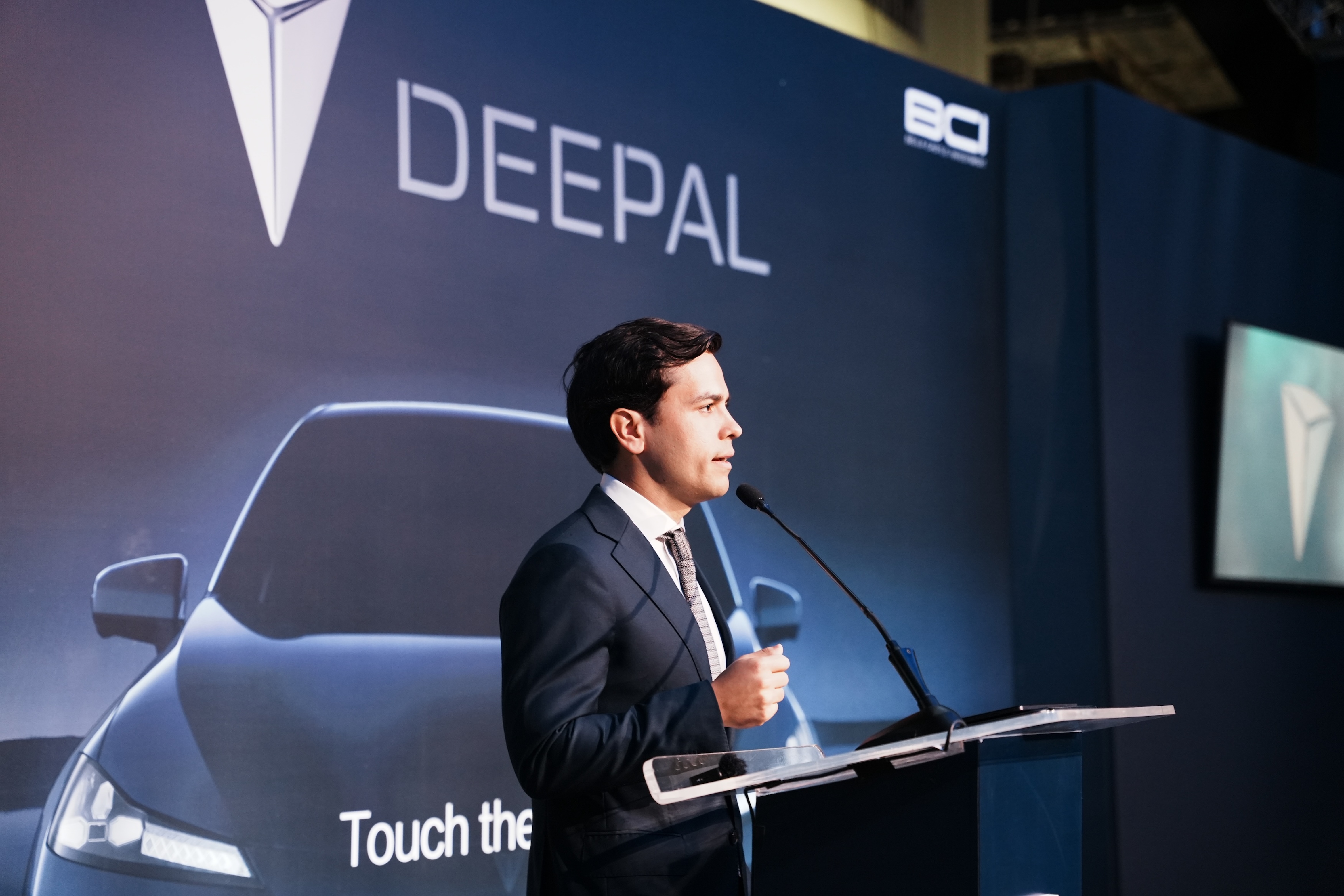 Bella Castle Investment presenta en República Dominicana los modelos Deepal S07 y G318